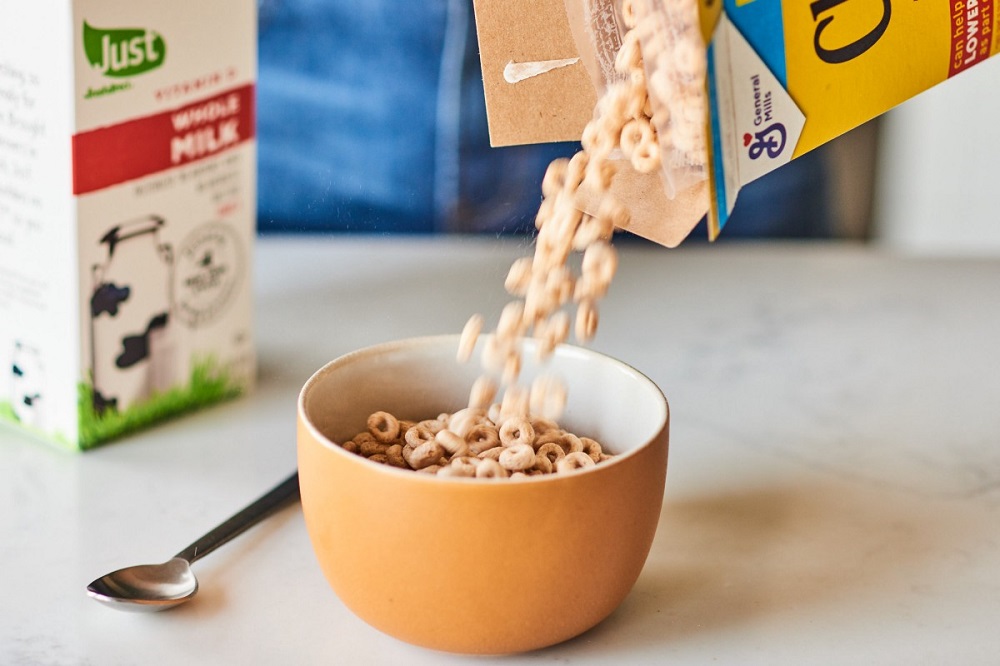 Simple and Creative Ideas For Recycling Cereal Boxes