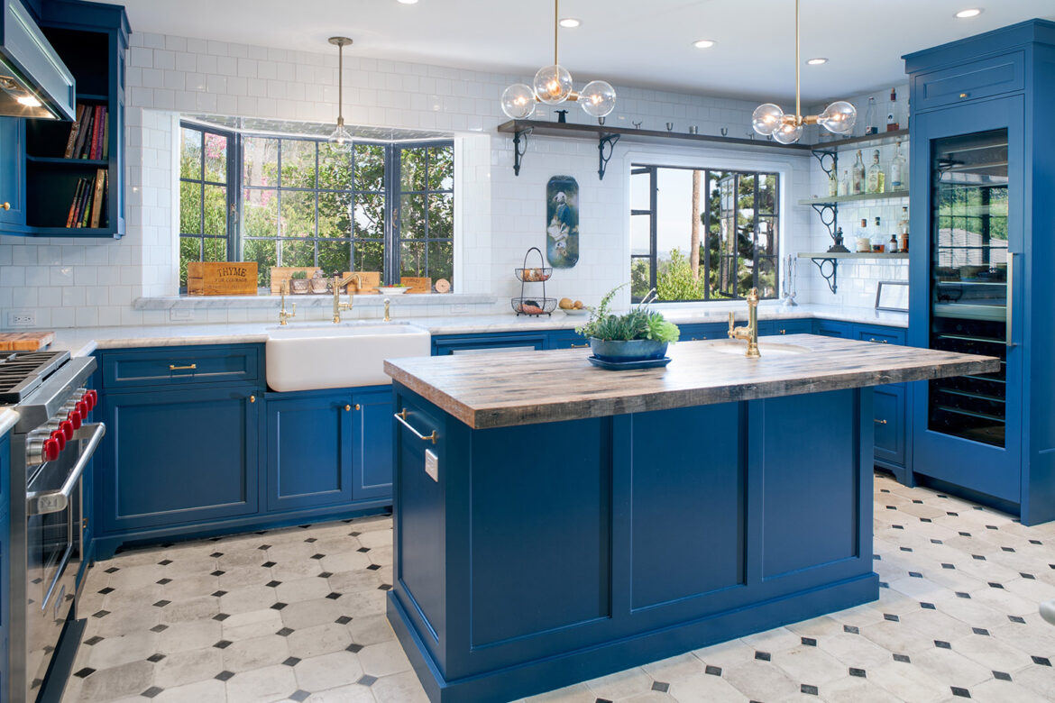 Modern Farmhouse blue kitchen cabinets ideas for 2023