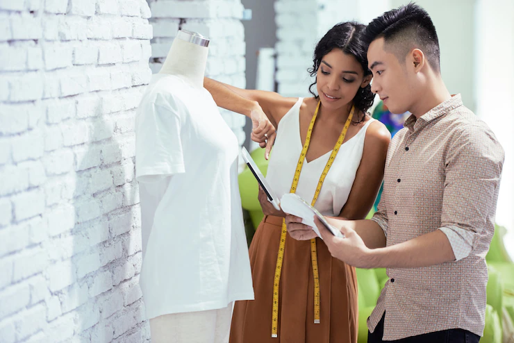 Top 5 Things to Konw About Fashion Design Course and Career