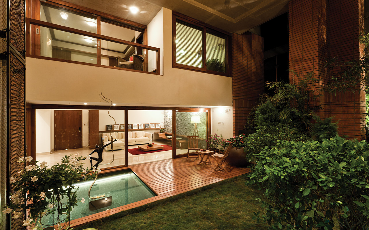 Luxury and Sustainability Combined: Total Environment Homes
