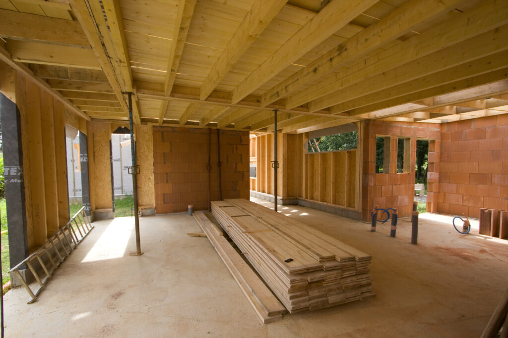Where to Find Trusted and Experienced Construction Restoration Services
