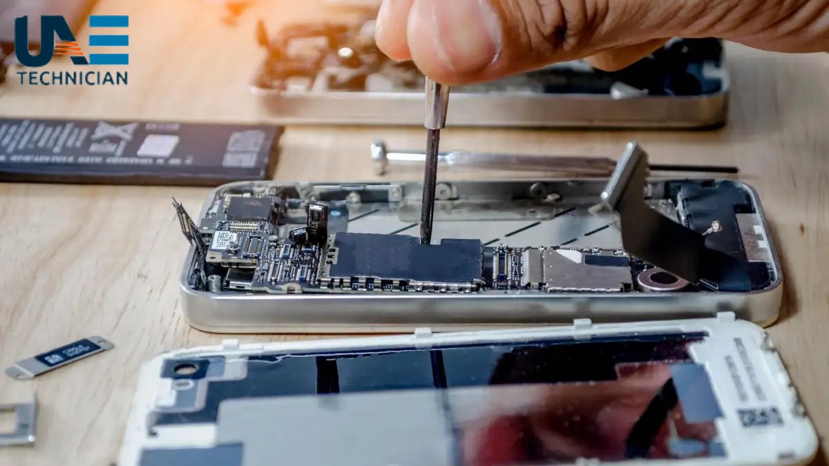 iPhone Repair Services in Dubai by UAETechnician