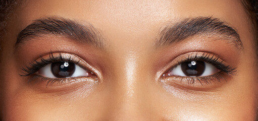 How to Make Eyelashes Grow Longer and Thicker?