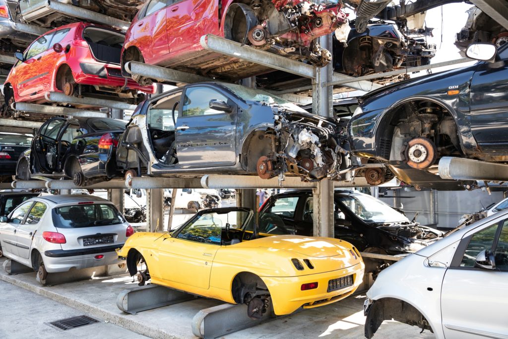 Best Junk Car Removal With No Hassle: Say Goodbye To Your Old Clunker!