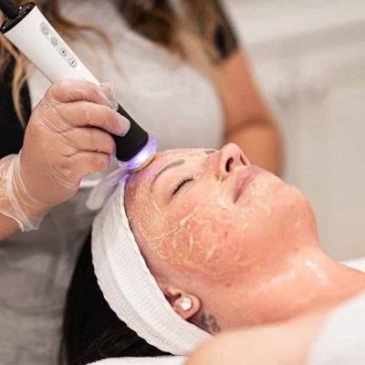 Revitalize Your Radiance: The OxyGeneo Facial Effect