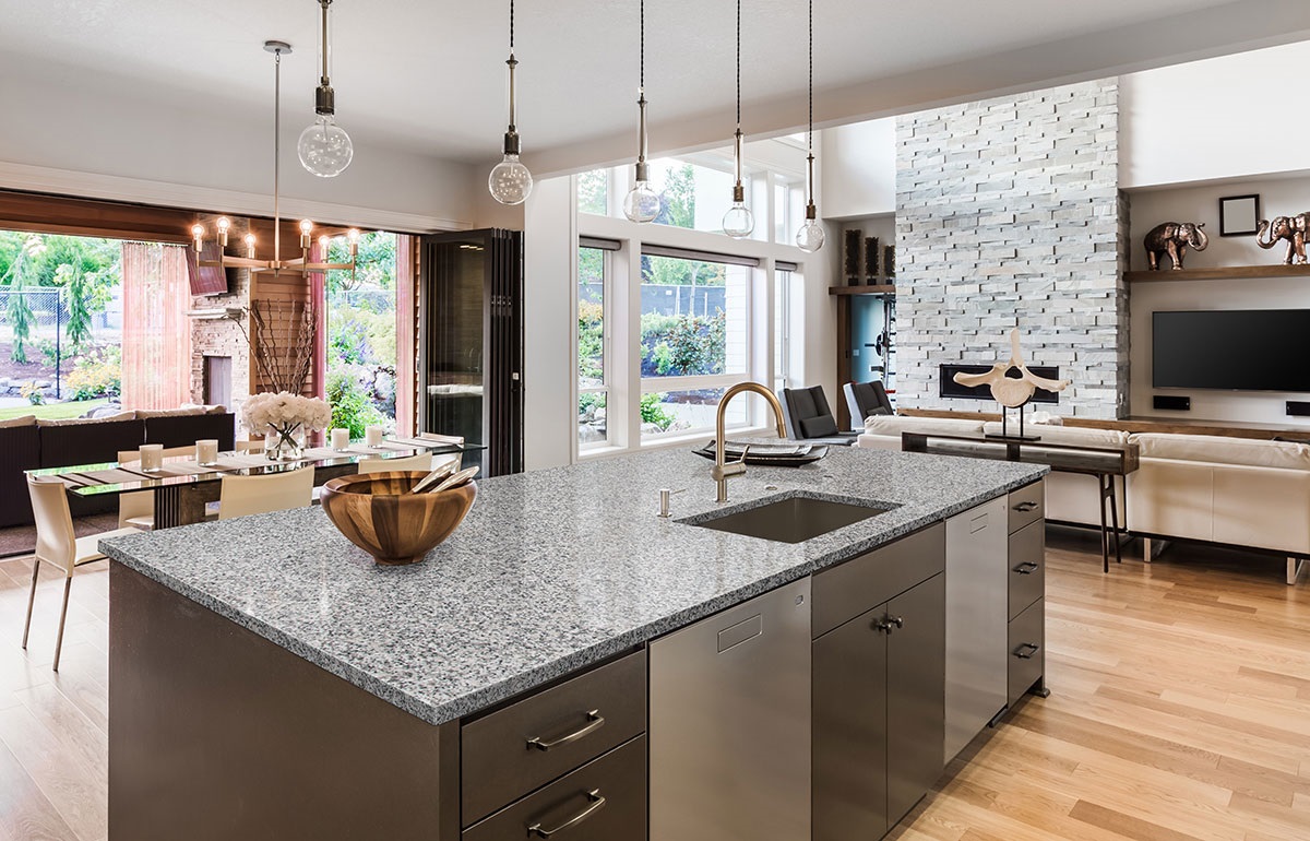 How to Match Quartz Worktops with Diverse Kitchen Cabinets