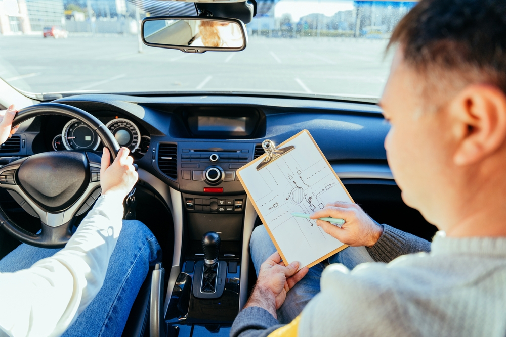 Unlock Your Full Driving Potential with a Driving Instructor